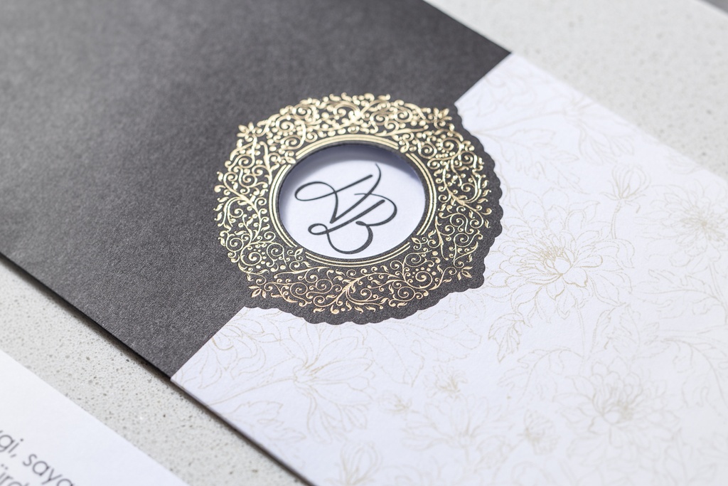 i7121 - Jasmine Kiss