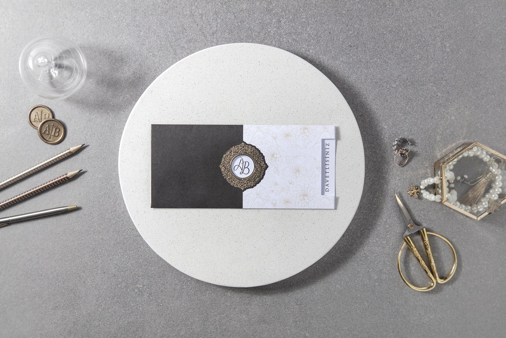 i7121 - Jasmine Kiss